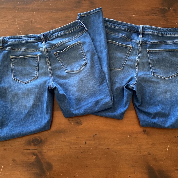 Universal Thread skinny jeans - two pairs - Picture 3 of 5